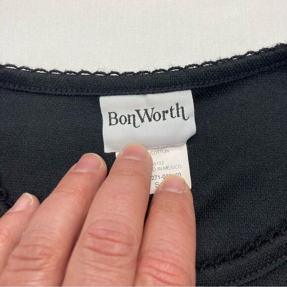 Vintage Bon Worth Top SZ S Black with White Gray Floral Appliqué 3/4 Sleeve Tee - Picture 9 of 13